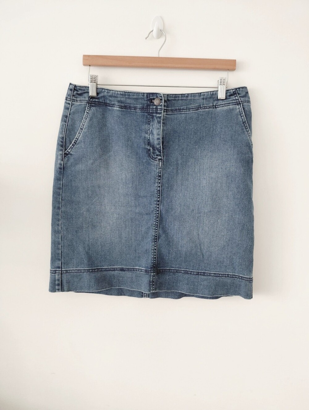 Talbots Medium Blue Denim Mini Skirt
